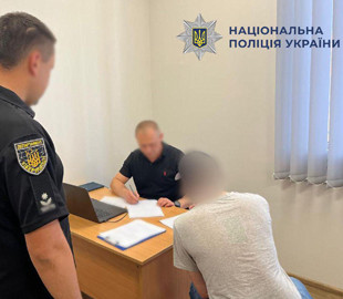 Кіберполіція завершила розслідування мільйонної афери з банківськими картками