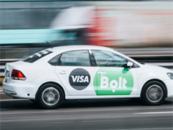 Bolt заблокував російськомовну таксистку, яка облаяла українок у Мілані